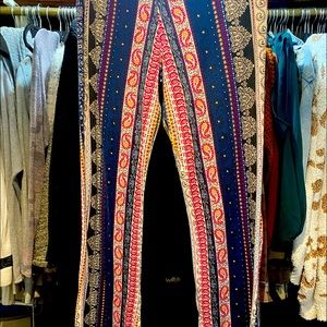 Hippie style pants stretch